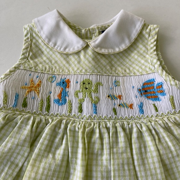 Carriage Boutiques Smocked Dress & Bloomers Set Baby girl - Picture 2 of 7